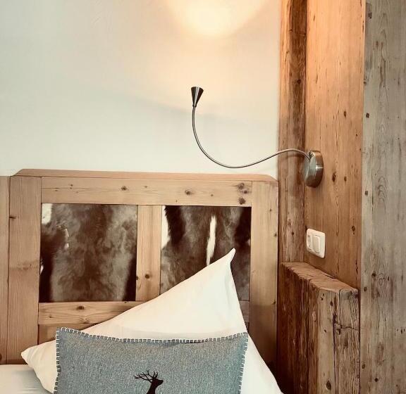 דירה בת חדר שינה 1 עם מרפסת, Pension Kreuzeck   Dein Glücksplatz Am Lech