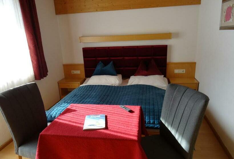 带阳台的三人标准间, Restaurant Rosengarten