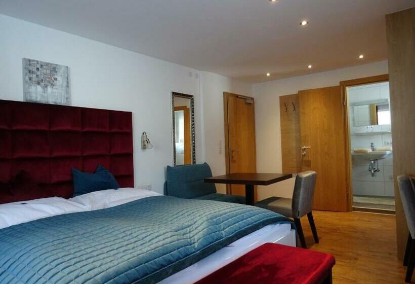 标准间带阳台, Restaurant Rosengarten