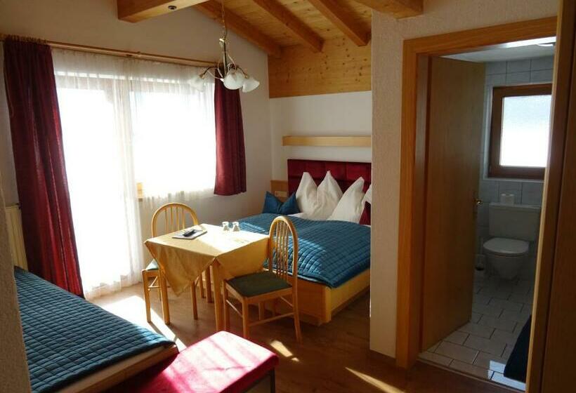 带阳台的三人标准间, Restaurant Rosengarten