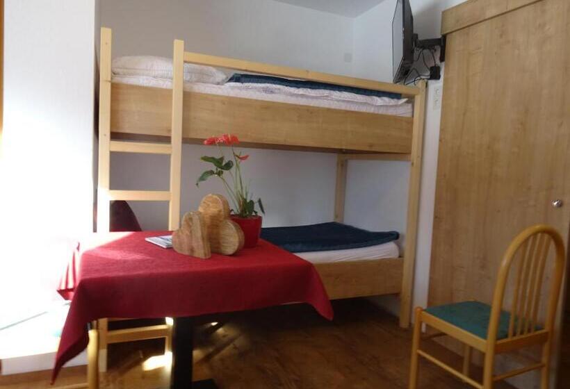 家庭间, Restaurant Rosengarten