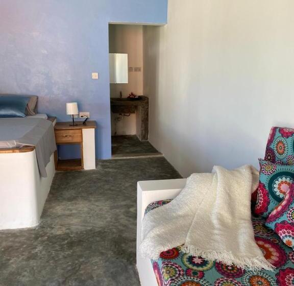 Номер Стандарт с Балконом, Kokopelli Bungalows