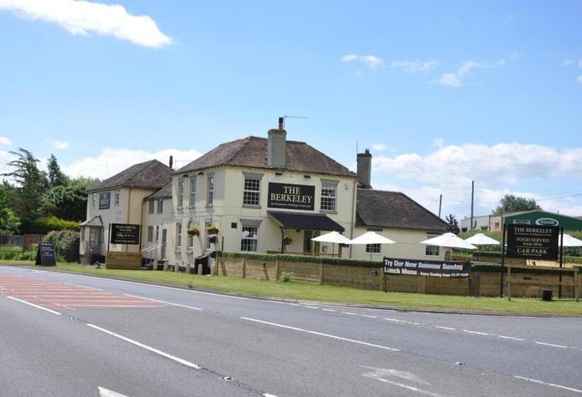 패밀리 룸, The Berkeley