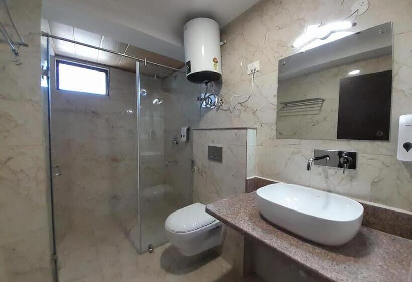 Полулюкс, Sumitel Pelling