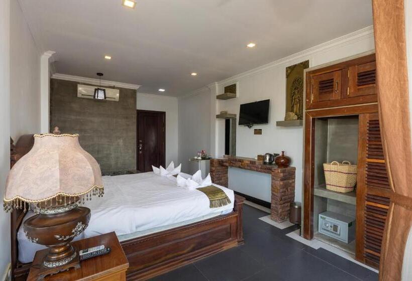 Номер Стандарт Вид на Бассейн, The Five Senses Boutique