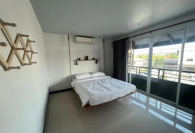 اتاق استاندارد با سرویس بهداشتی مشترک, The Best One Chiang Mai