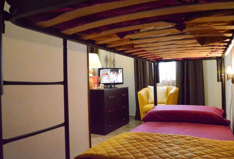 غرفة قياسية رباعية, B&b Sole Luna