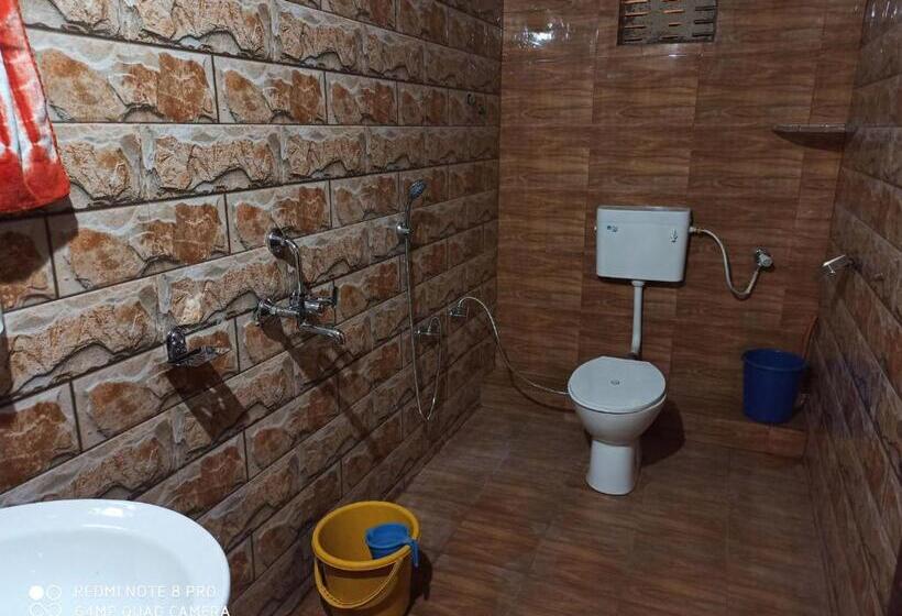 غرفة قياسية سرير كينج, Shangri La Heritage Haveli