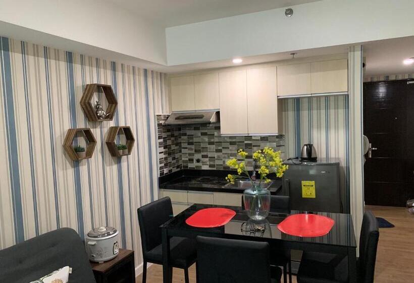 آپارتمان 1 خوابه با چشمانداز, Feels Like Home Condos Abreeza Place Tower 1 & 2