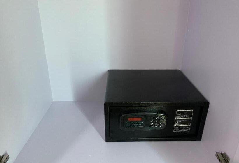 آپارتمان 1 خوابه با چشمانداز استخر, Feels Like Home Condos Abreeza Place Tower 1 & 2