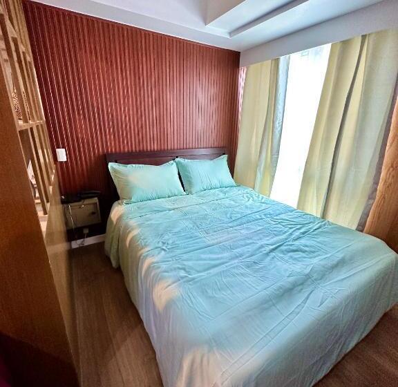 Апартаменты 1 Спальня Вид на Бассейн, Feels Like Home Condos Abreeza Place Tower 1 & 2