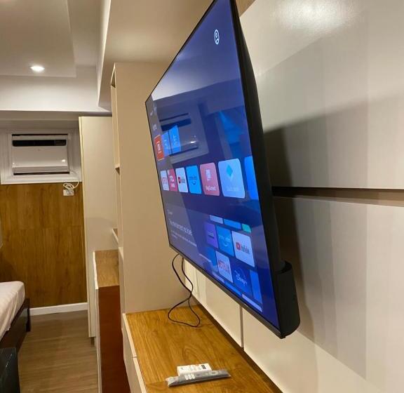 آپارتمان 1 خوابه با چشمانداز استخر, Feels Like Home Condos Abreeza Place Tower 1 & 2