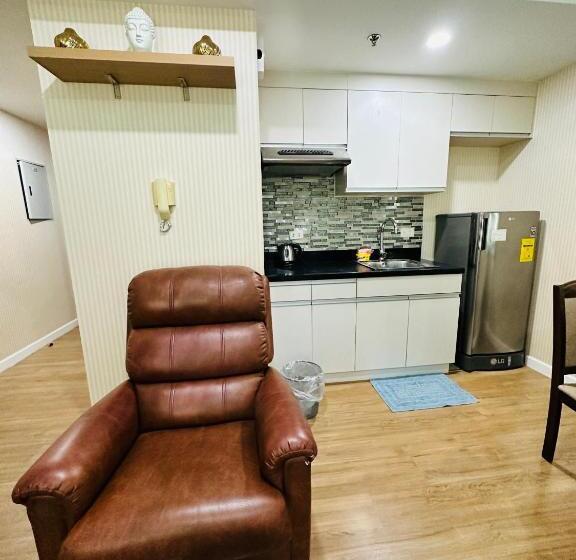 آپارتمان 1 خوابه با چشمانداز دریا, Feels Like Home Condos Abreeza Place Tower 1 & 2