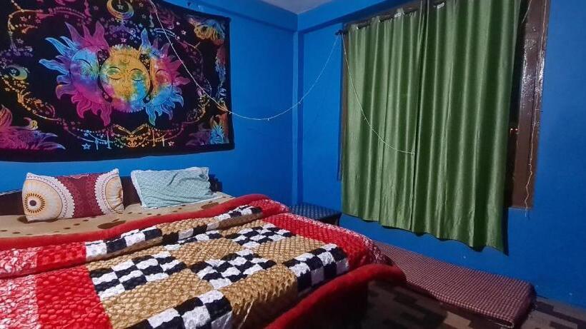 اتاق استاندارد با چشمانداز کوهستان, Formosa Hostel&cafe