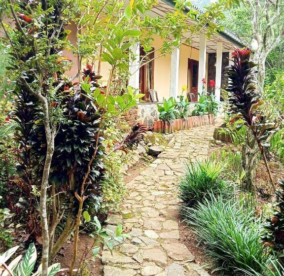 스탠다드 룸, Bambarakanda Holiday Resort