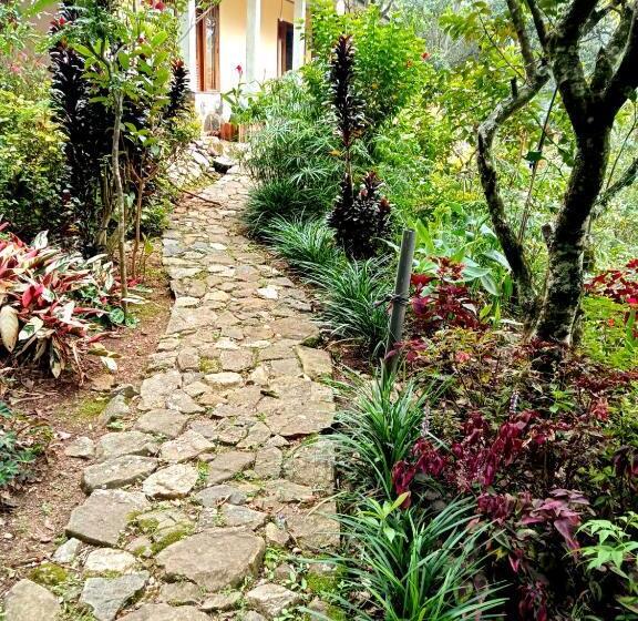 스탠다드 룸, Bambarakanda Holiday Resort