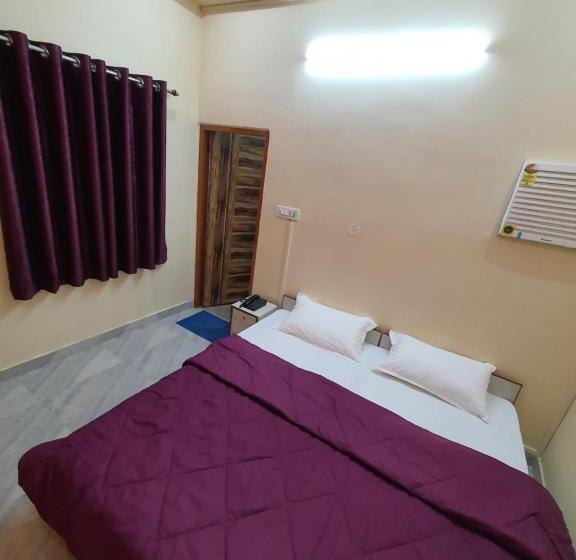 Номер Deluxe, Mahadeva Homes Guest House