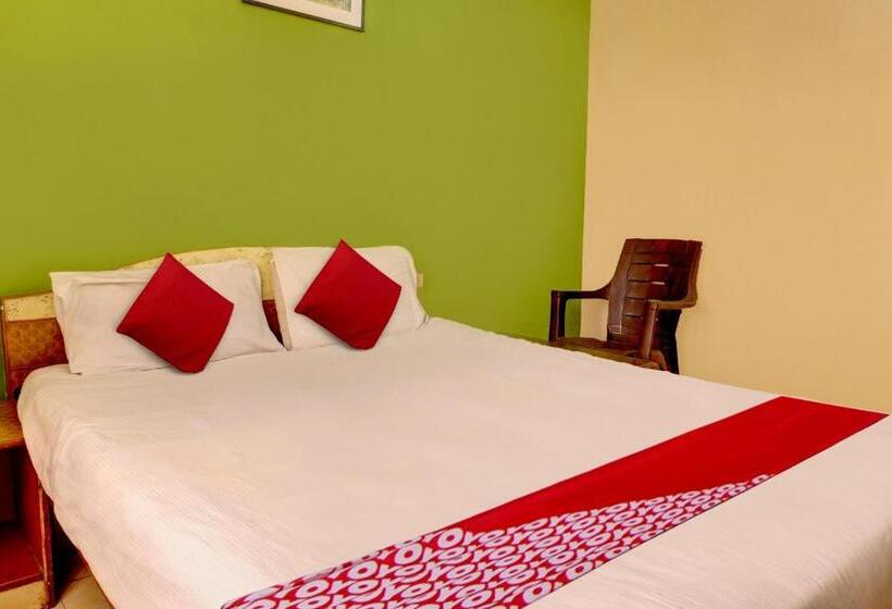 Habitació Triple Clàssica, O Raj Residency