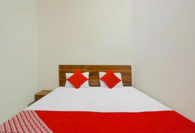 트리플 클래식 룸, Oyo Flagship Townhome Inn