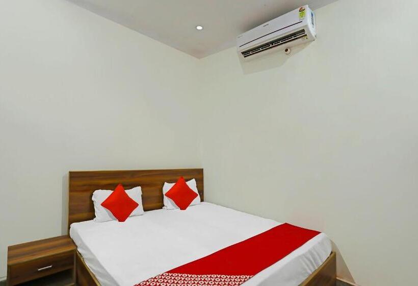 三人经典房间, Oyo Flagship Townhome Inn