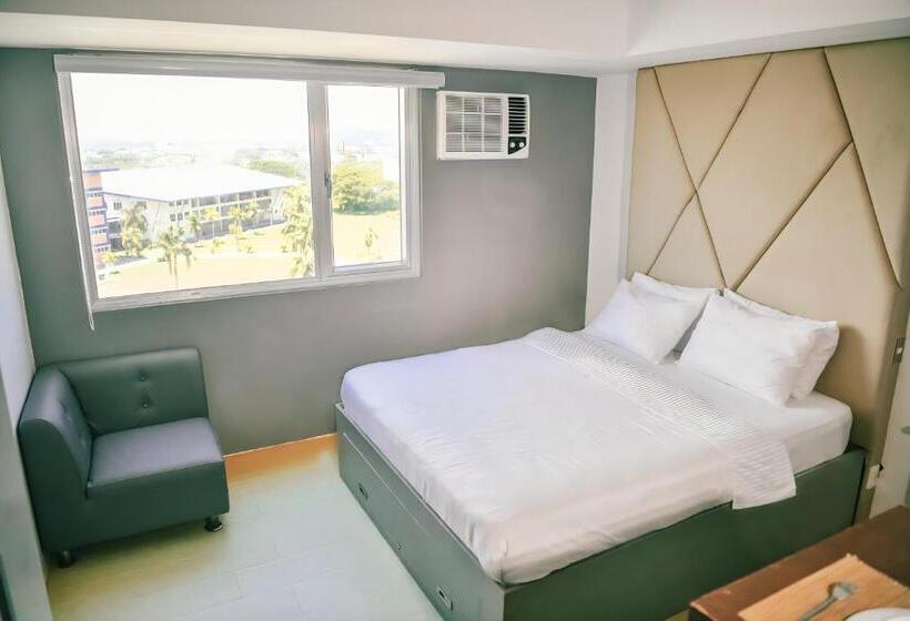 Номер Deluxe, 1511 Avidatower 4 Atria Iloilo