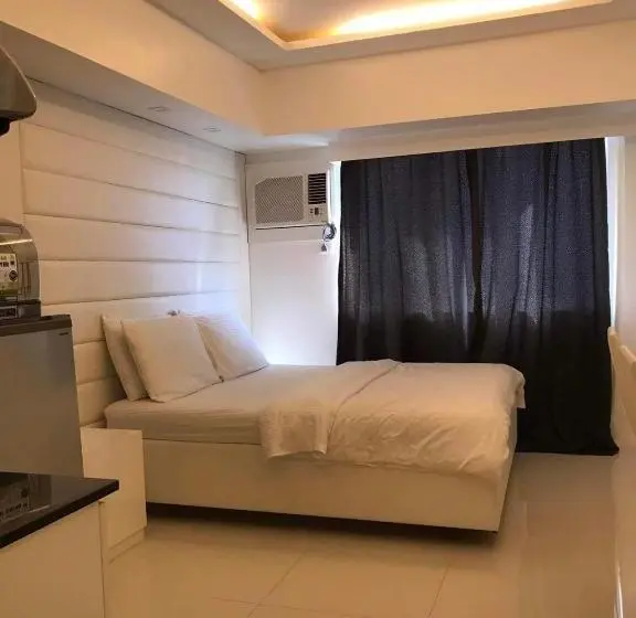 エコノミールーム, 1511 Avidatower 4 Atria Iloilo