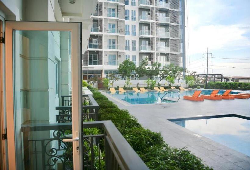 Номер Стандарт с Балконом, 1511 Avidatower 4 Atria Iloilo