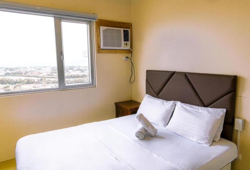 Номер Deluxe, 1511 Avidatower 4 Atria Iloilo