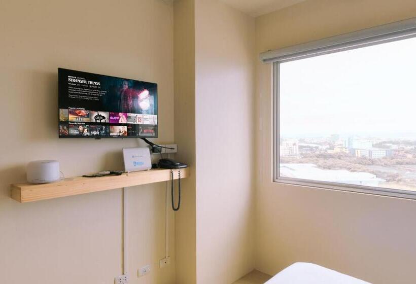 Quarto Deluxe, 1511 Avidatower 4 Atria Iloilo