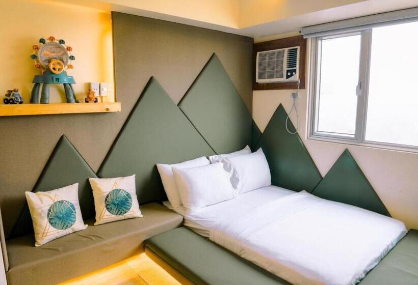 Quarto Estandar, 1511 Avidatower 4 Atria Iloilo