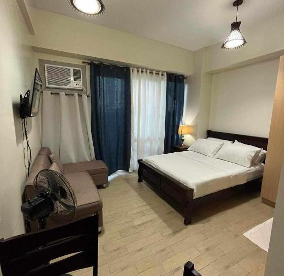 Студия Deluxe, 1511 Avidatower 4 Atria Iloilo