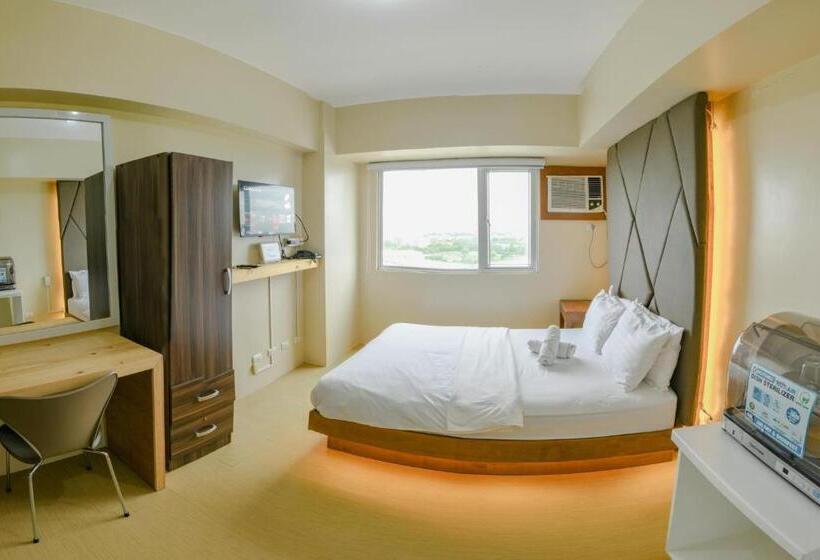 Quarto Deluxe, 1511 Avidatower 4 Atria Iloilo