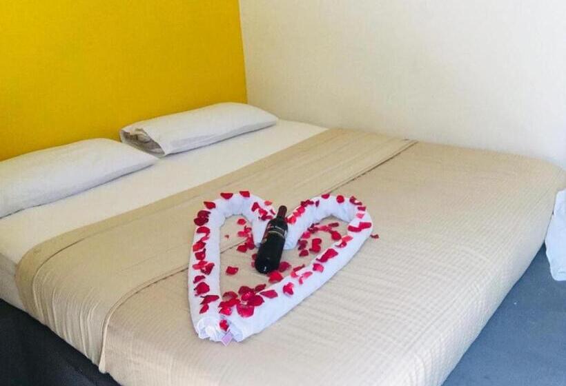 キングサイズベッドのスタンダードルーム, Jh Hotel Mahahual