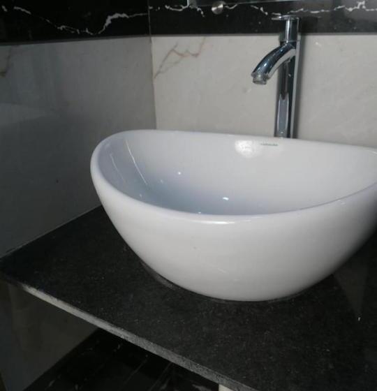 غرفة قياسية ثلاثية, Non Ac Richa Hotel Palace Vadodara