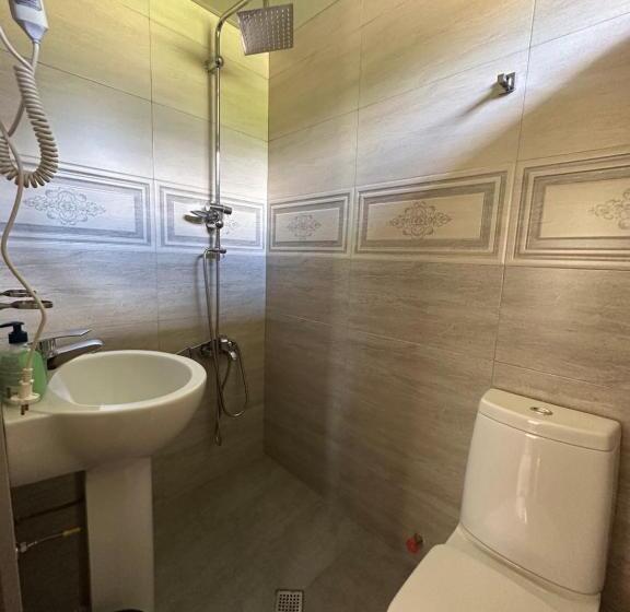 اتاق استاندارد با چشم‌انداز کوهستان, Bala S House