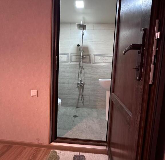 اتاق استاندارد با چشم‌انداز, Bala S House