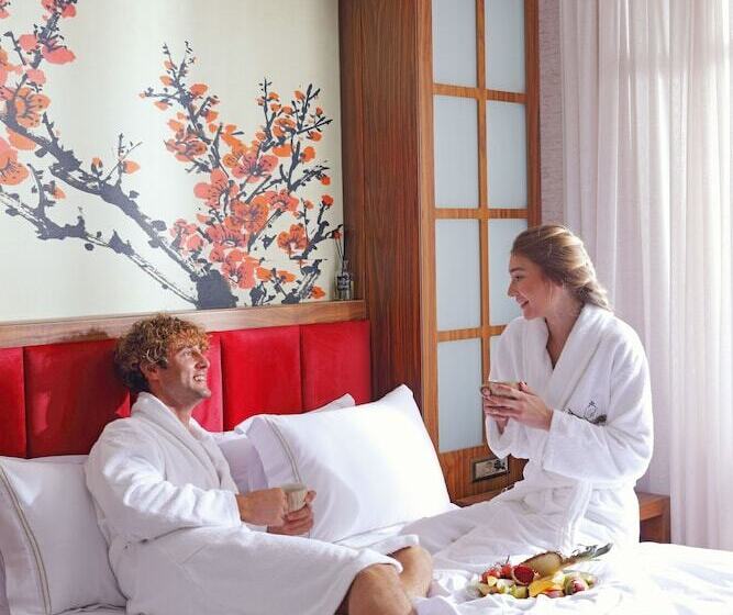 标准间带游泳池, Cunda Baradi̇el