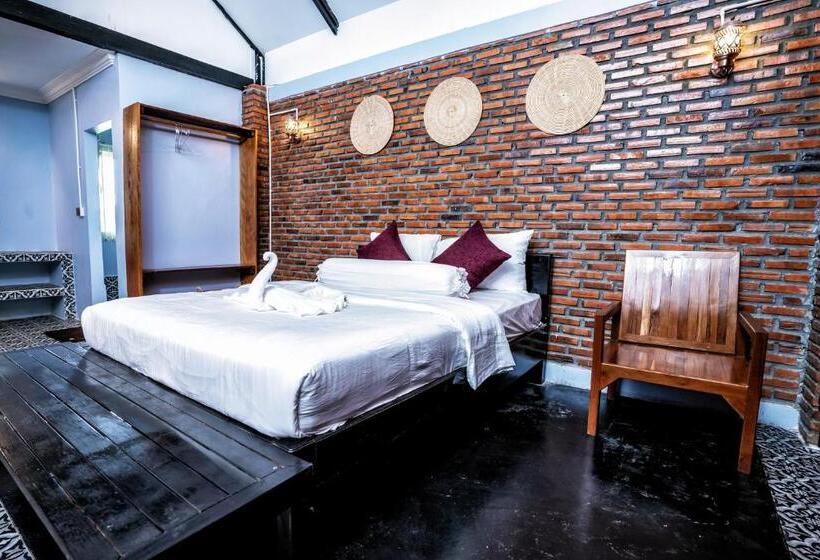 غرفة قياسية مطلّة علي البحيرة, Bat Rice Resort