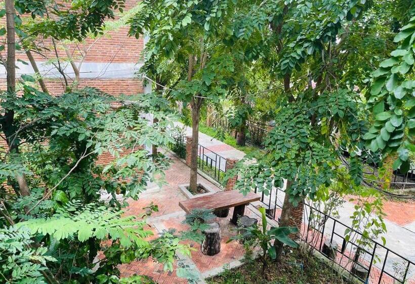 חדר דלוקס עם מרפסת, Bat Rice Resort