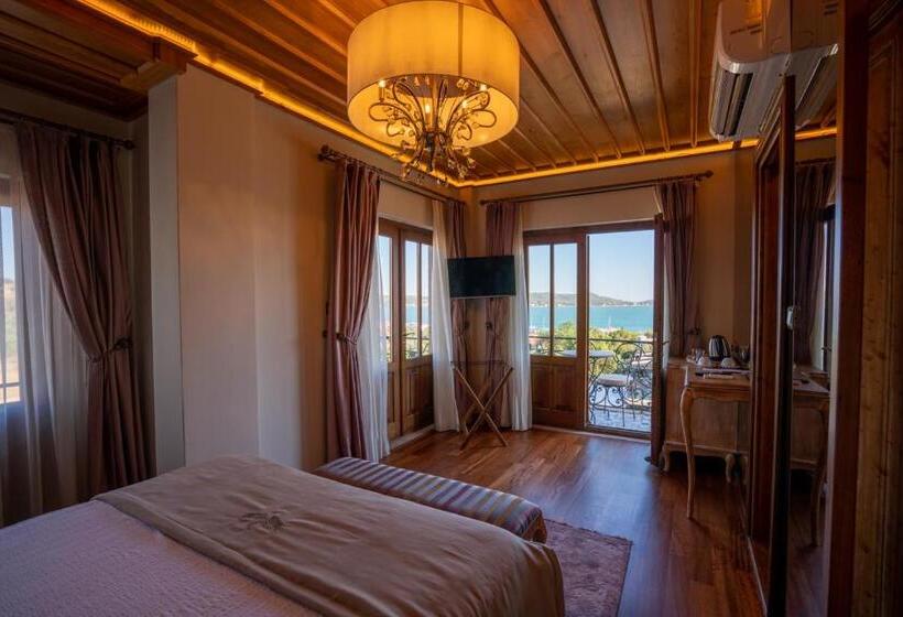 豪华海景房, Cunda Baradi̇el