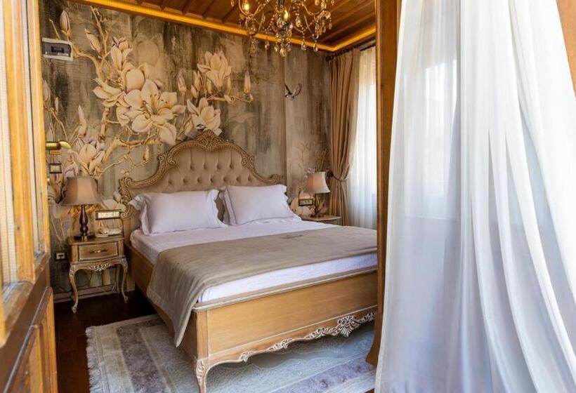 高级大房间, Cunda Baradi̇el