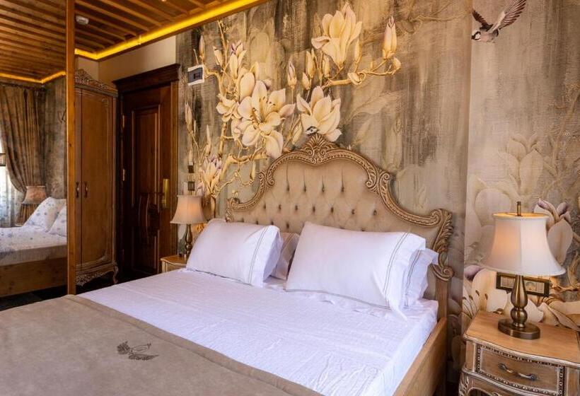 高级大房间, Cunda Baradi̇el