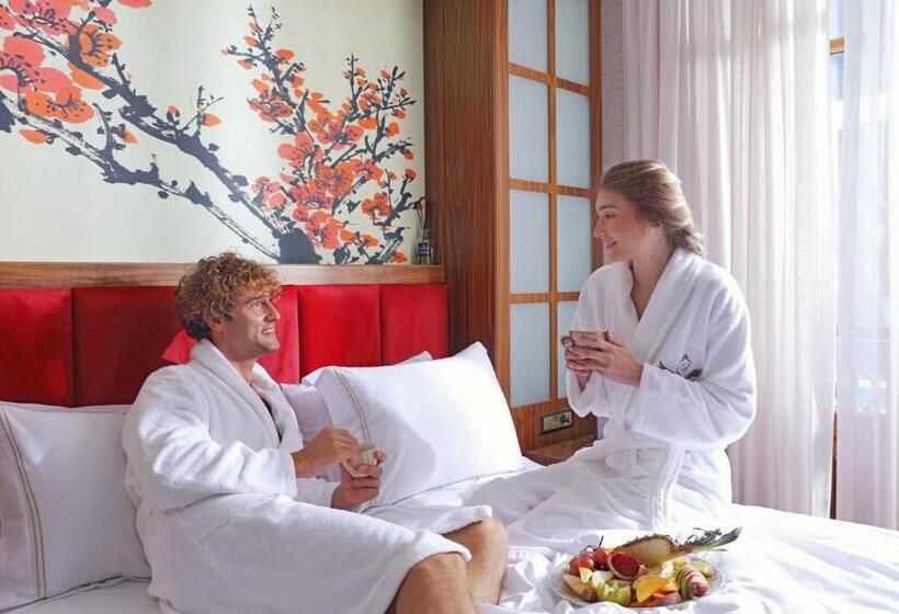 豪华房间, Cunda Baradi̇el