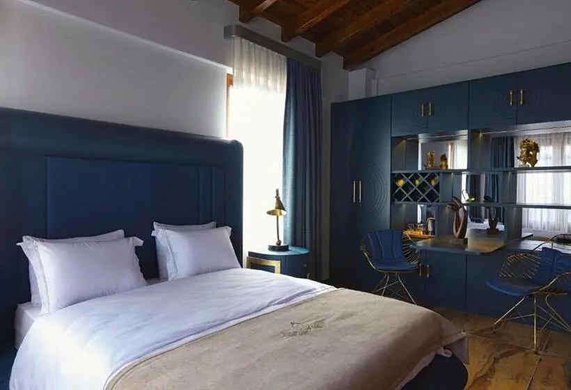 Deluxe-huone King-vuode, Cunda Baradi̇el