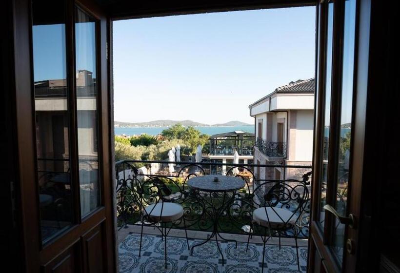 豪华海景房, Cunda Baradi̇el