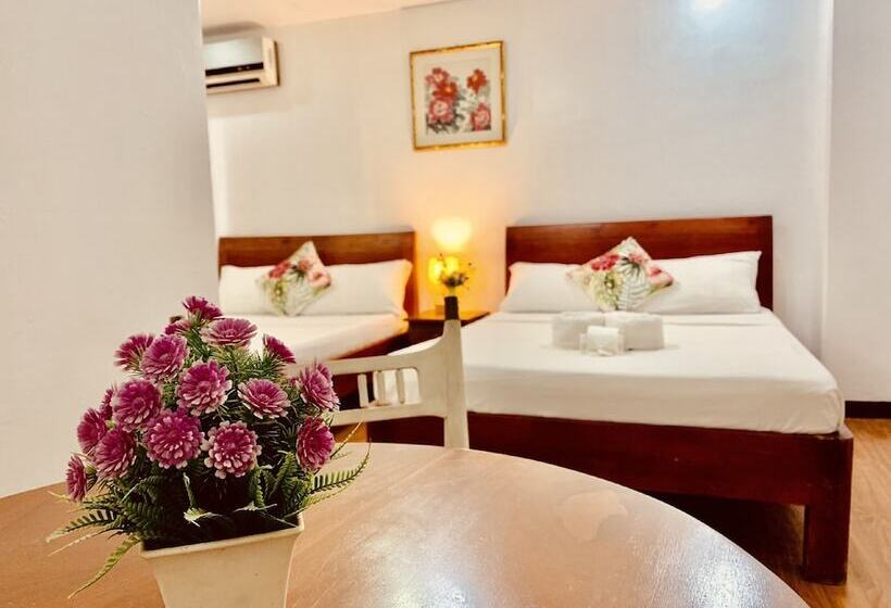 חדר דלוקס, Mont Wind Hotel Tagaytay Powered By Cocotel