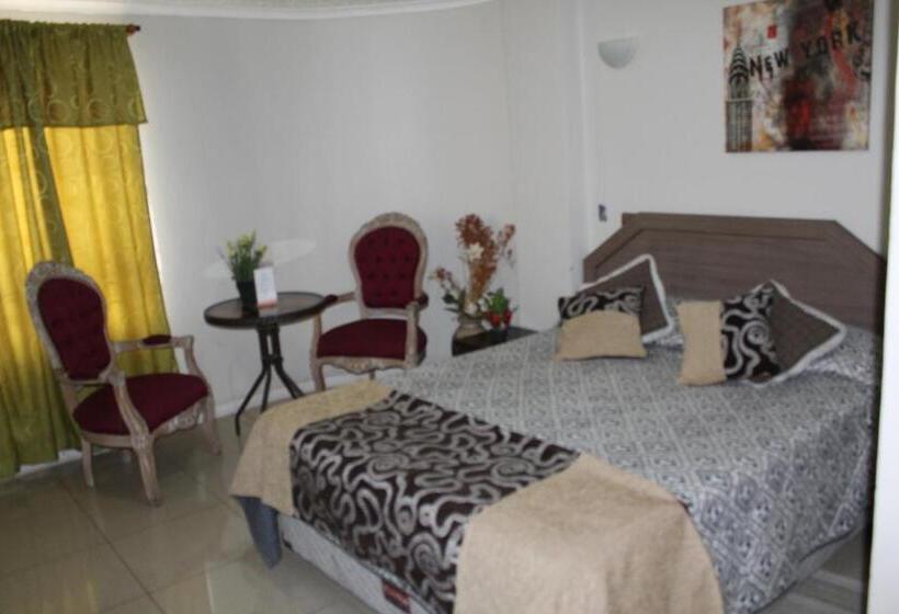 سوییت, Hostal Quinta Normal