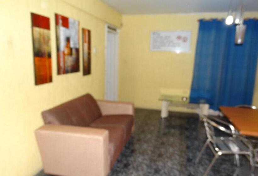 آپارتمان 2 خوابه, Hostal Quinta Normal