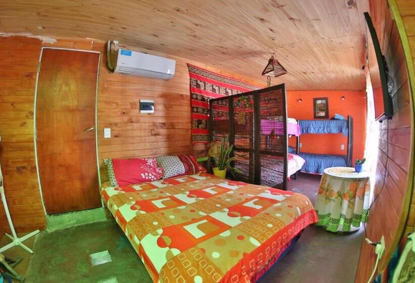 Семейный Номер, Casita Del Arbol Hostel