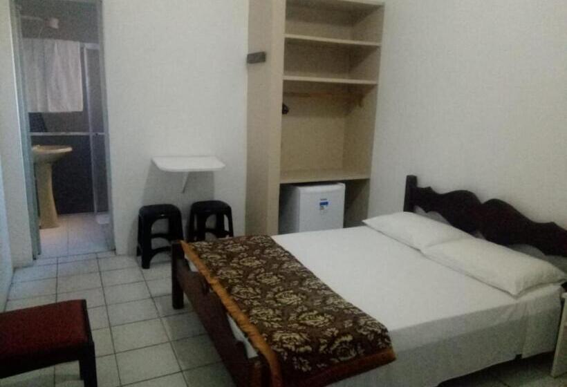 スタンダードトリプルルーム, Mariluz